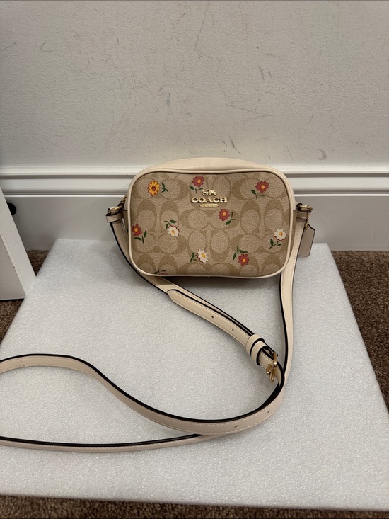 Coach Handbags - Coach Mini Jamie Camera crossbody Bag in Signature Canvas Ditsy floral Print